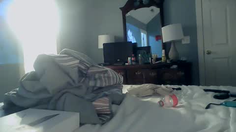 TrndSettrz online show from 12, 2, 2025