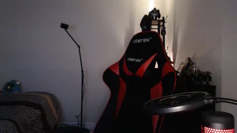 Anthony online show from 12, 9, 2025