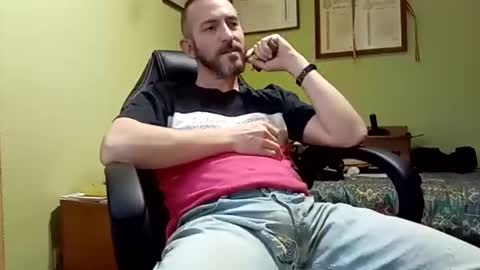 Manu  online show from 10, 2, 2025