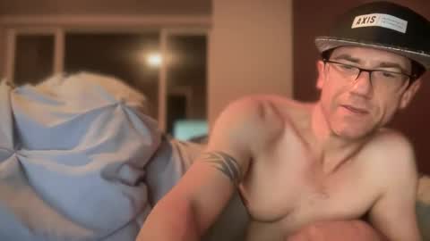 Dad online show from 23, 12, 2024