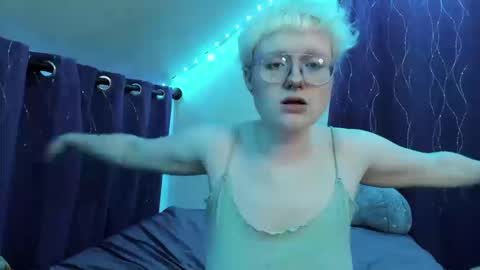 Atticus Pendragon online show from 25, 9, 2025