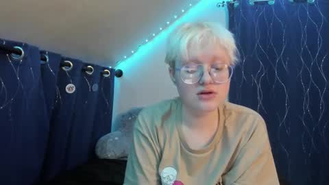 Atticus Pendragon online show from 2, 12, 2025