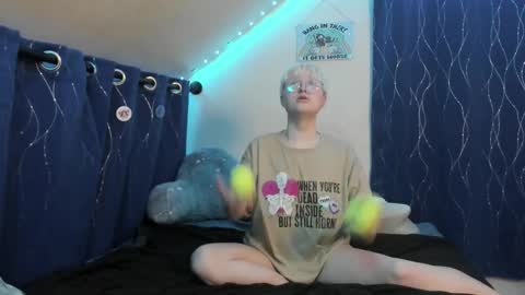 Atticus Pendragon online show from 3, 12, 2025