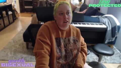 sparklybisexual online show from 10, 11, 2025