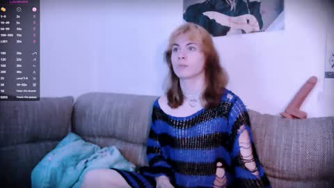 Snapshot of sparkyferret chatting on 19, 10, 2025 sparkyferret online show from 19, 10, 2025