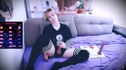 Snapshot of sparkyferret chatting on 26, 11, 2025 sparkyferret online show from 26, 11, 2025