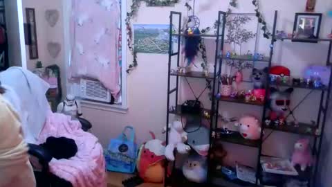 Snapshot of spawnofademon chatting on 28, 10, 2025 spawnofademon online show from 28, 10, 2025