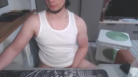 Snapshot of spb78 chatting on 15, 6, 2026 Art online show from 15, 6, 2026