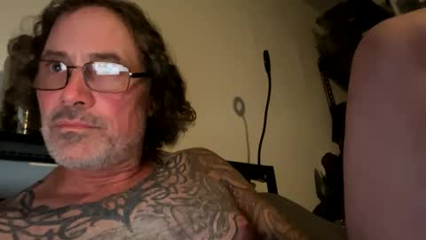 specter1972 online show from 24, 3, 2026