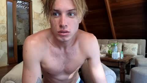 Sasha --  online show from 15, 4, 2026