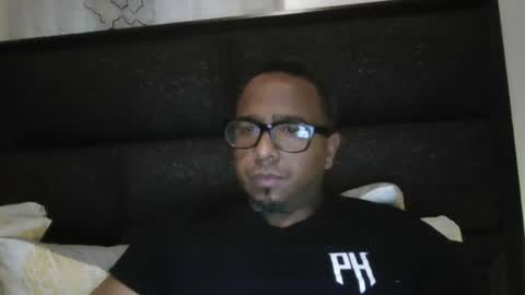 Hot chocolate online show from 8, 7, 2026