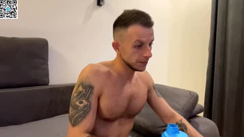 Snapshot of speed_god chatting on 15, 9, 2025 Alex online show from 15, 9, 2025