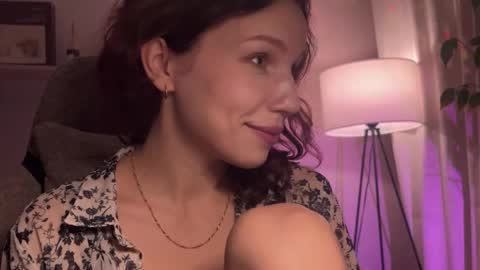 spicy___caramel online show from 5, 10, 2025