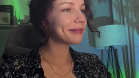 spicy___caramel online show from 8, 11, 2025