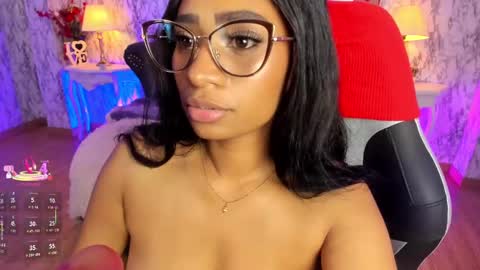 Snapshot of spicyamelia chatting on 19, 2, 2025 Amelia GTM-5 817 IG Spicychoco am online show from 19, 2, 2025