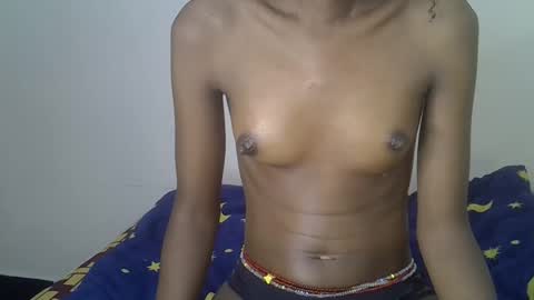 Snapshot of spicybobolishia_ chatting on 27, 4, 2026 Bobo online show from 27, 4, 2026