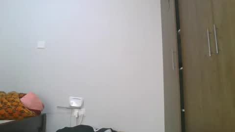 Snapshot of spicybobolishia_ chatting on 13, 5, 2026 Bobo online show from 13, 5, 2026