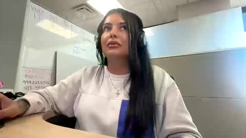 spicymami0333 online show from 15, 10, 2025