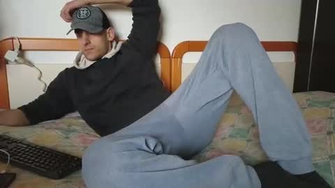 Snapshot of spider_0090 chatting on 28, 1, 2025 Marco. When Im offline you can view premium content in bio online show from 28, 1, 2025