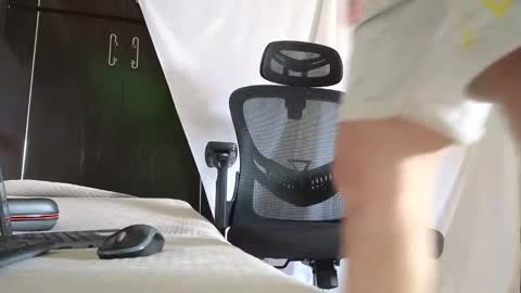 Snapshot of spider_0090 chatting on 17, 10, 2025 Marco. When Im offline you can view premium content in bio online show from 17, 10, 2025