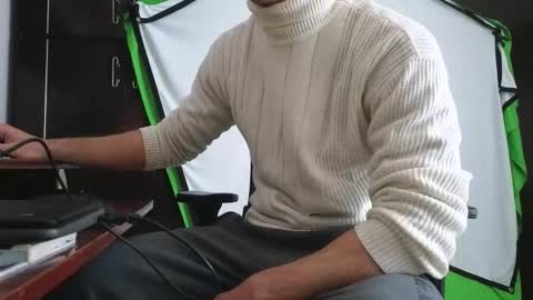 Snapshot of spider_0090 chatting on 24, 11, 2025 Marco. When Im offline you can view premium content in bio online show from 24, 11, 2025