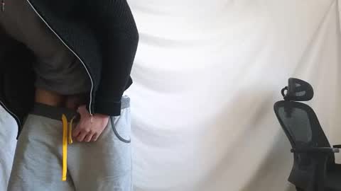 Snapshot of spider_0090 chatting on 3, 12, 2025 Marco. When Im offline you can view premium content in bio online show from 3, 12, 2025