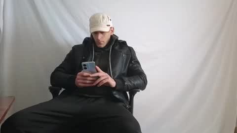 Snapshot of spider_0090 chatting on 13, 1, 2026 Marco. When Im offline you can view premium content in bio online show from 13, 1, 2026