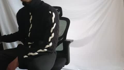 Snapshot of spider_0090 chatting on 4, 2, 2026 Marco. When Im offline you can view premium content in bio online show from 4, 2, 2026