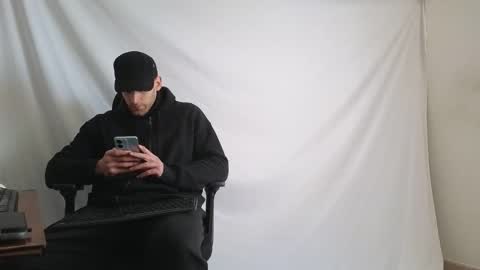 Snapshot of spider_0090 chatting on 6, 2, 2026 Marco. When Im offline you can view premium content in bio online show from 6, 2, 2026