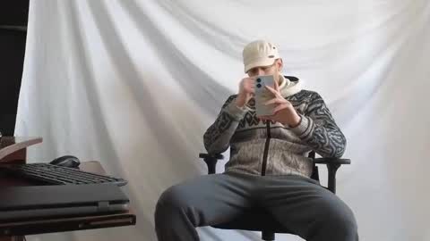 Snapshot of spider_0090 chatting on 7, 2, 2026 Marco. When Im offline you can view premium content in bio online show from 7, 2, 2026