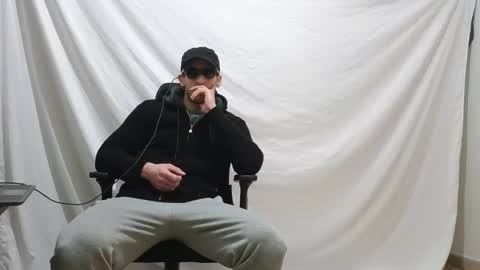 Snapshot of spider_0090 chatting on 20, 2, 2026 Marco. When Im offline you can view premium content in bio online show from 20, 2, 2026