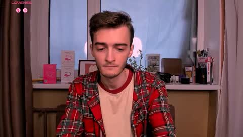 Snapshot of spider___man chatting on 27, 9, 2025 Spidey online show from 27, 9, 2025