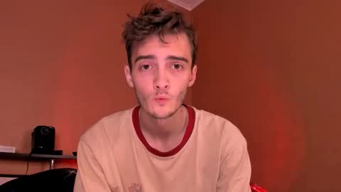 Snapshot of spider___man chatting on 4, 10, 2025 Spidey online show from 4, 10, 2025