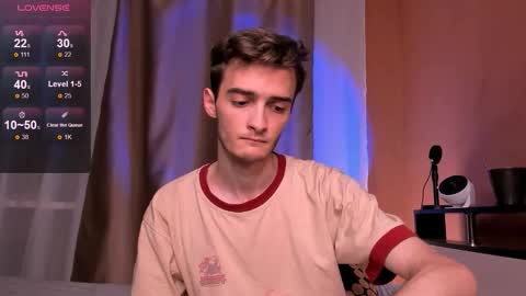 Snapshot of spider___man chatting on 11, 10, 2025 Spidey online show from 11, 10, 2025