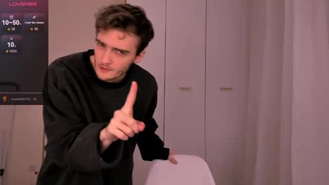 Snapshot of spider___man chatting on 30, 11, 2025 Spidey online show from 30, 11, 2025