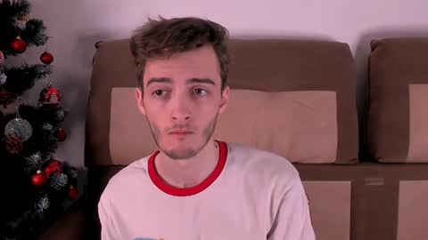 Snapshot of spider___man chatting on 17, 12, 2025 Spidey online show from 17, 12, 2025