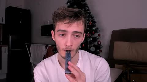 Snapshot of spider___man chatting on 21, 12, 2025 Spidey online show from 21, 12, 2025