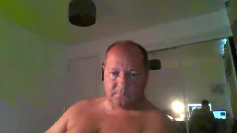 Snapshot of spidey1051a chatting on 20, 6, 2026 spidey1051a online show from 20, 6, 2026