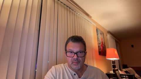 Snapshot of spike69old chatting on 15, 5, 2026 spike69old online show from 15, 5, 2026