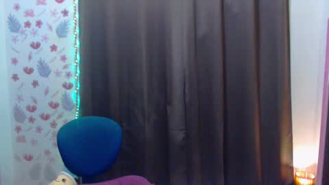 Snapshot of splendid_kim08 chatting on 18, 2, 2025 Kimmy online show from 18, 2, 2025