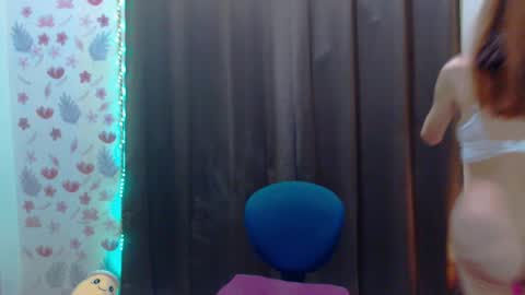 Snapshot of splendid_kim08 chatting on 19, 2, 2025 Kimmy online show from 19, 2, 2025