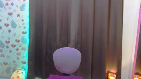 Snapshot of splendid_kim08 chatting on 16, 9, 2025 Kimmy online show from 16, 9, 2025