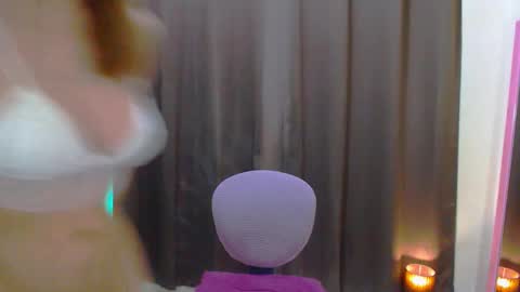 Snapshot of splendid_kim08 chatting on 25, 9, 2025 Kimmy online show from 25, 9, 2025