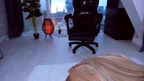 Anna online show from 28, 12, 2024