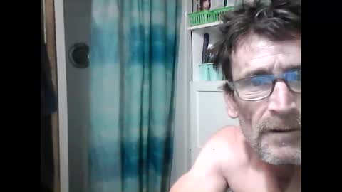 spraytecrick211 online show from 11, 12, 2024