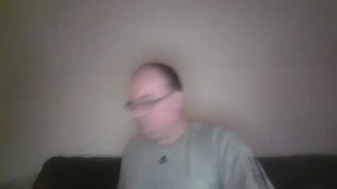 Snapshot of spritzer47 chatting on 24, 11, 2025 spritzer47 online show from 24, 11, 2025