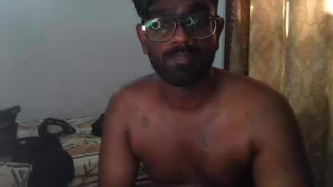 Spun Couple online show from 4, 12, 2024