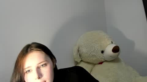 Snapshot of sqsonya chatting on 15, 6, 2026 marunyashh online show from 15, 6, 2026