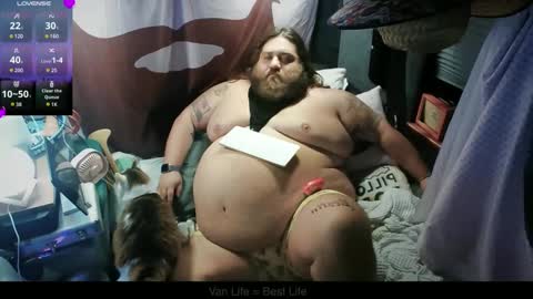 Your Pal Squeaks online show from 18, 12, 2024