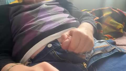 Snapshot of squilliamtentaclez chatting on 15, 12, 2025 squilliamtentaclez online show from 15, 12, 2025